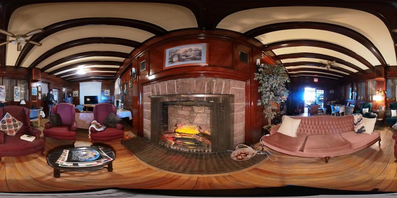 Red Rock Inn Bagian luar foto